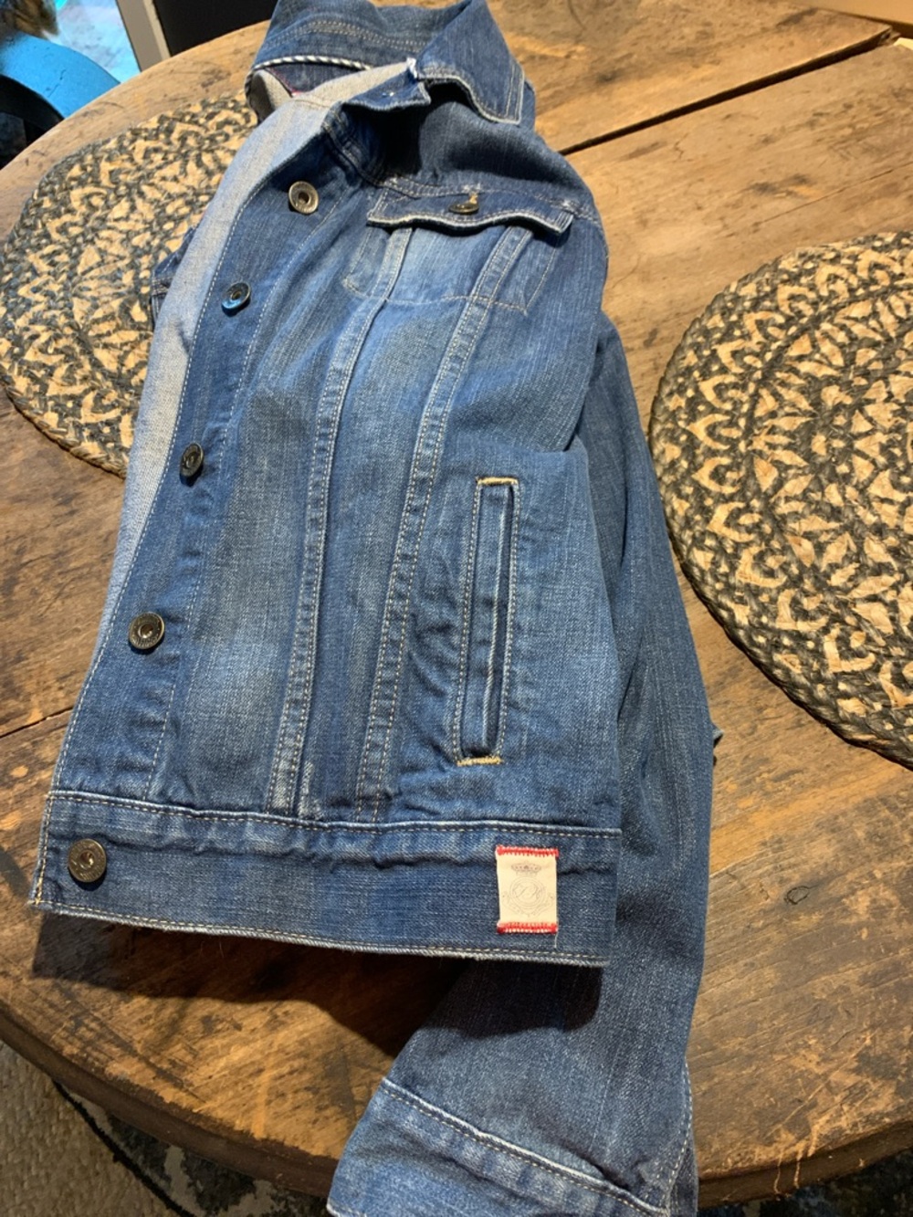 Tommy Hilfiger Medium Blue Denim Trucker Jacket - 100% Cotton - Picture 13 of 13